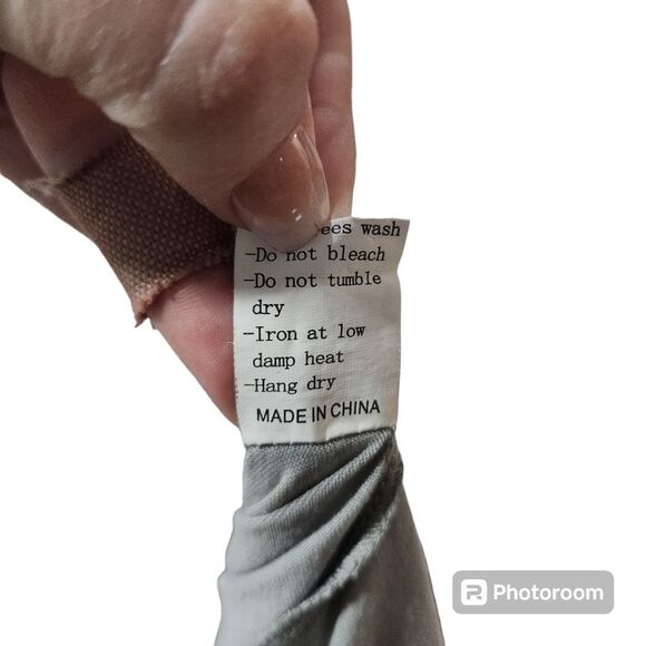 Uniqlo Lagenlook Drop Crotch Spaghetti Strap Jumpsuit Womens SZ Small Minimalist - Picture 6 of 7